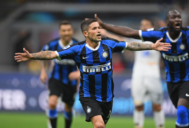 马卡：维尼修斯的地位不可撼动，他是皇马唯一能改变战局的人（马卡：维尼修斯地位无可动摇，他是皇马场上唯一能改写战局的人）