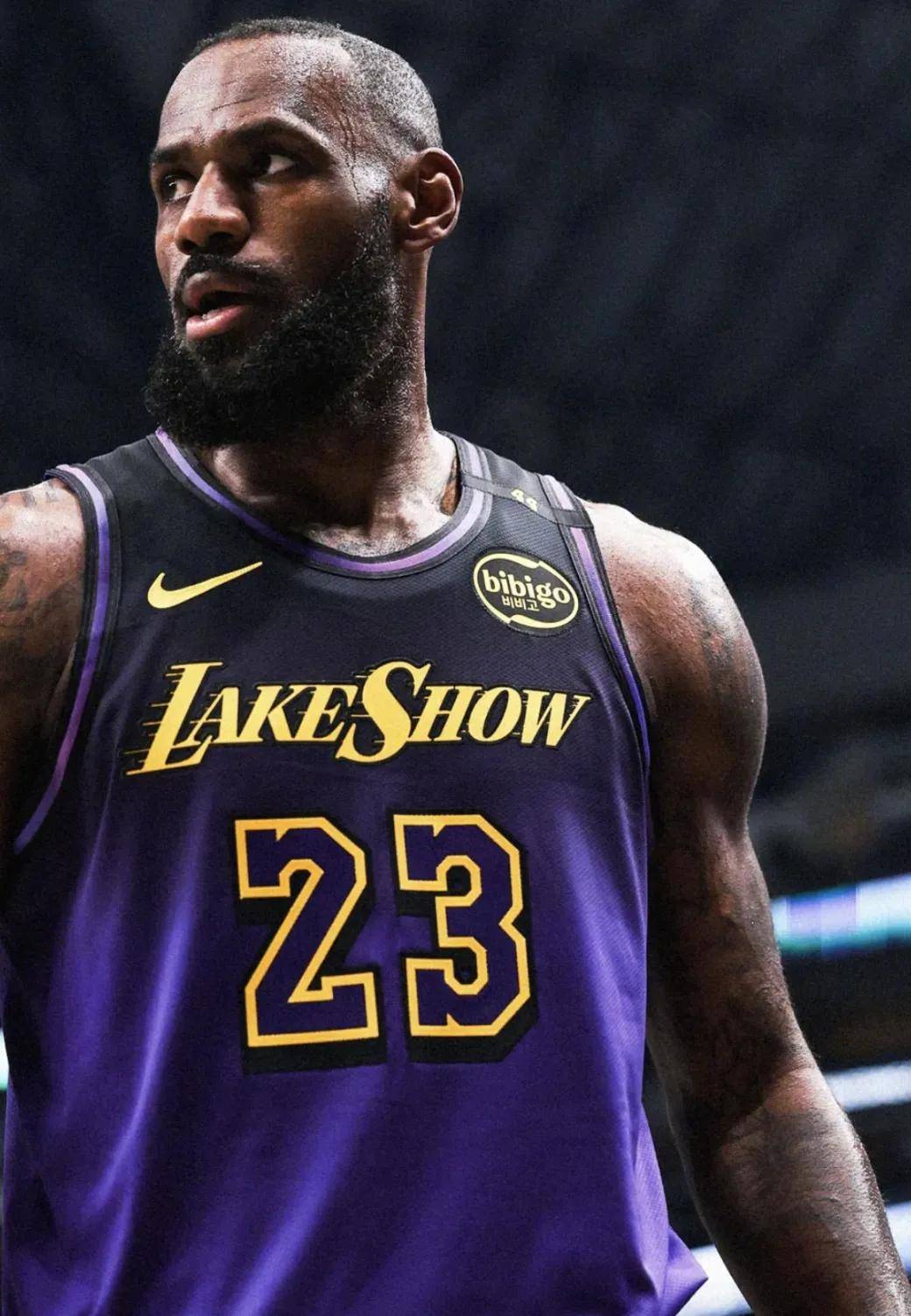 CBA：浙江男篮主场大胜新疆（CBA：浙江男篮坐镇主场狂胜新疆队）