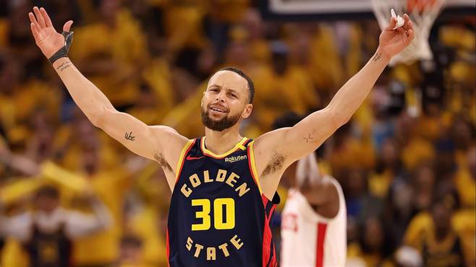 于根伟谈于汉超退役：联赛收官战的拥抱，有我对他的敬意（于根伟谈于汉超退役：谢幕战那一抱，是我对他的致敬）