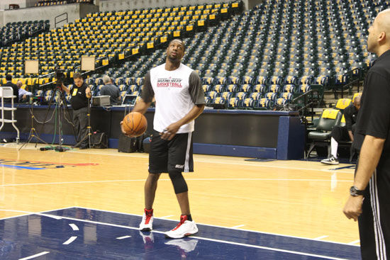 NBA官方：全明星投票将在北京时间后日凌晨1点正式开启（NBA官宣：全明星投票将于北京时间后天凌晨1点启动）