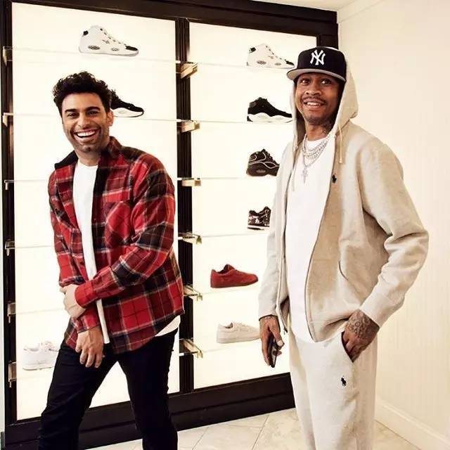 西甲-进球大战！安东尼闪击费兰半场戴帽 巴萨5-3贝蒂斯（西甲激战：安东尼开场破门，费兰半场戴帽，巴萨5-3力克贝蒂斯）