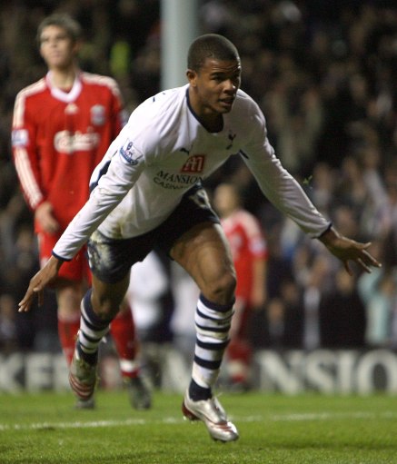 苏牙谈最喜欢的五球：踢诺维奇凌空斩，对马略卡脚后跟得分（苏亚雷斯回顾生涯五大进球：对诺维奇凌空抽射，对马略卡脚后跟破门）